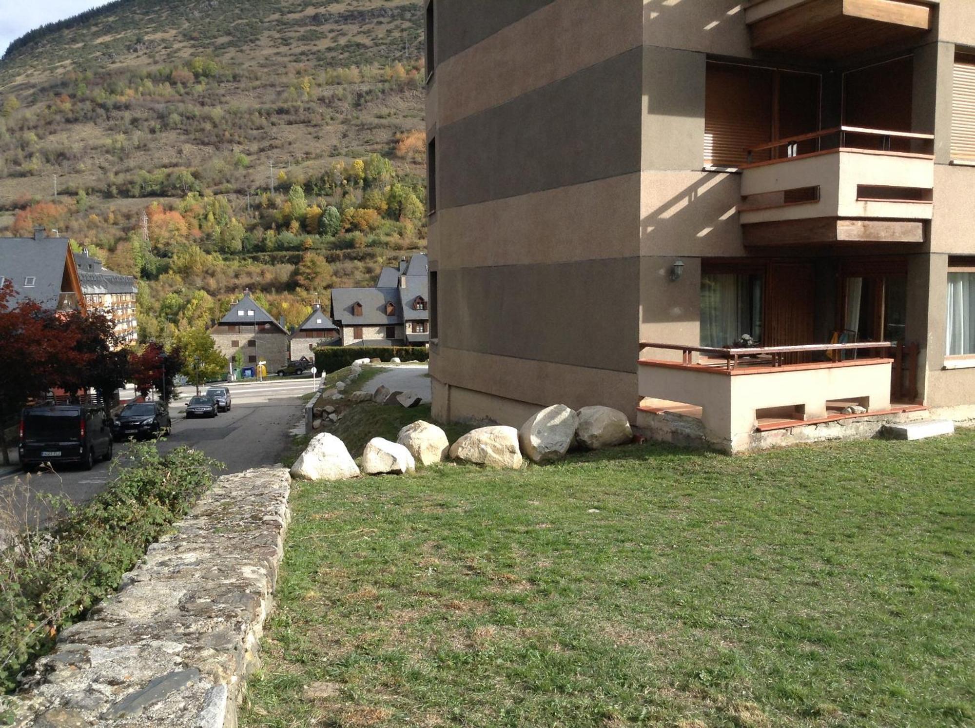 Tuca D'Aran Apartment Betrén Екстериор снимка