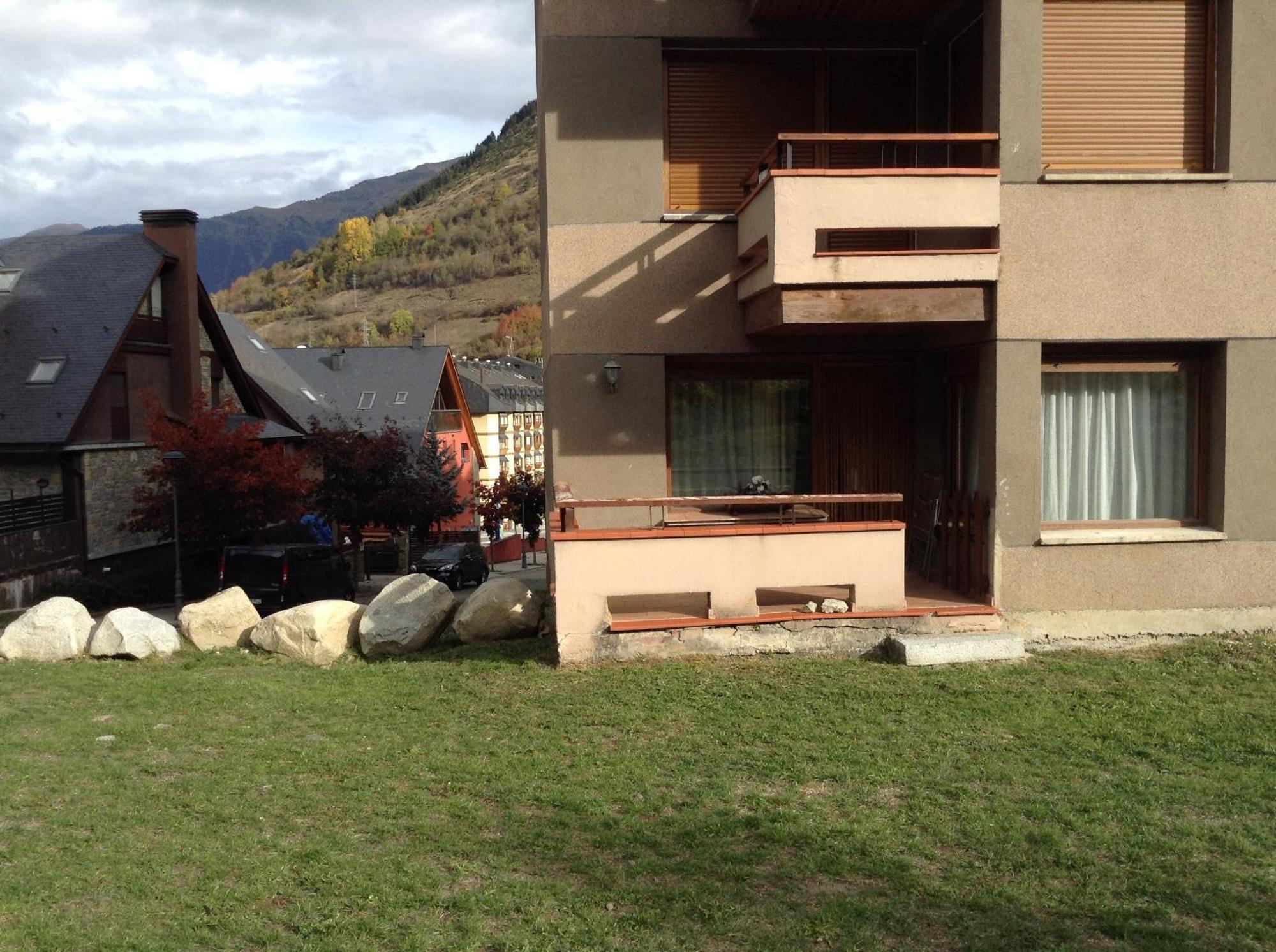 Tuca D'Aran Apartment Betrén Екстериор снимка